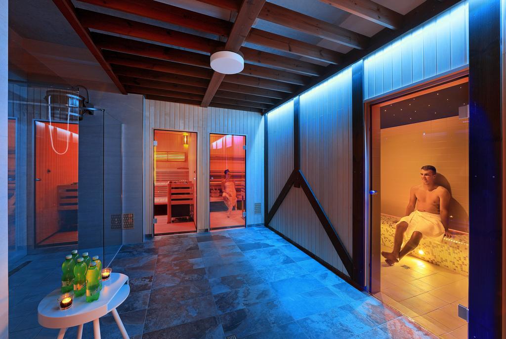 Hotel Resort Relax Dolni Vltavice Bagian luar foto