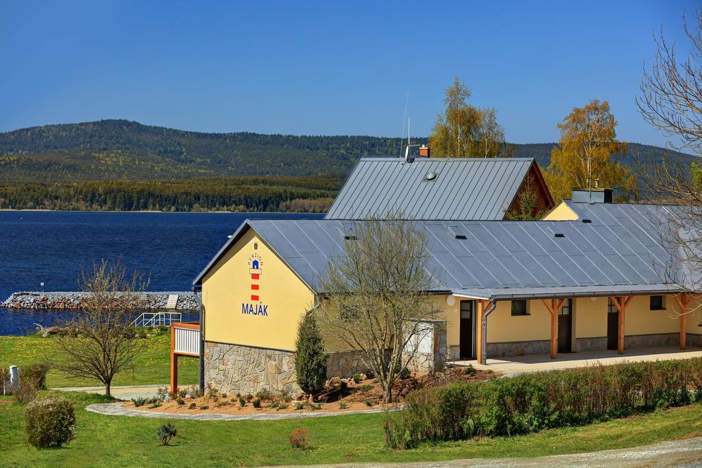 Hotel Resort Relax Dolni Vltavice Bagian luar foto