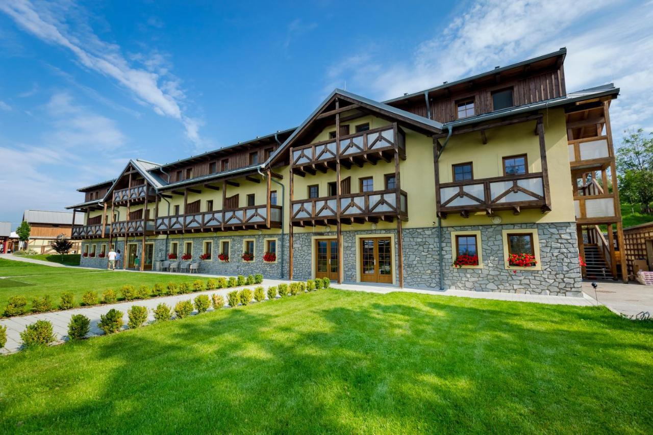 Hotel Resort Relax Dolni Vltavice Bagian luar foto